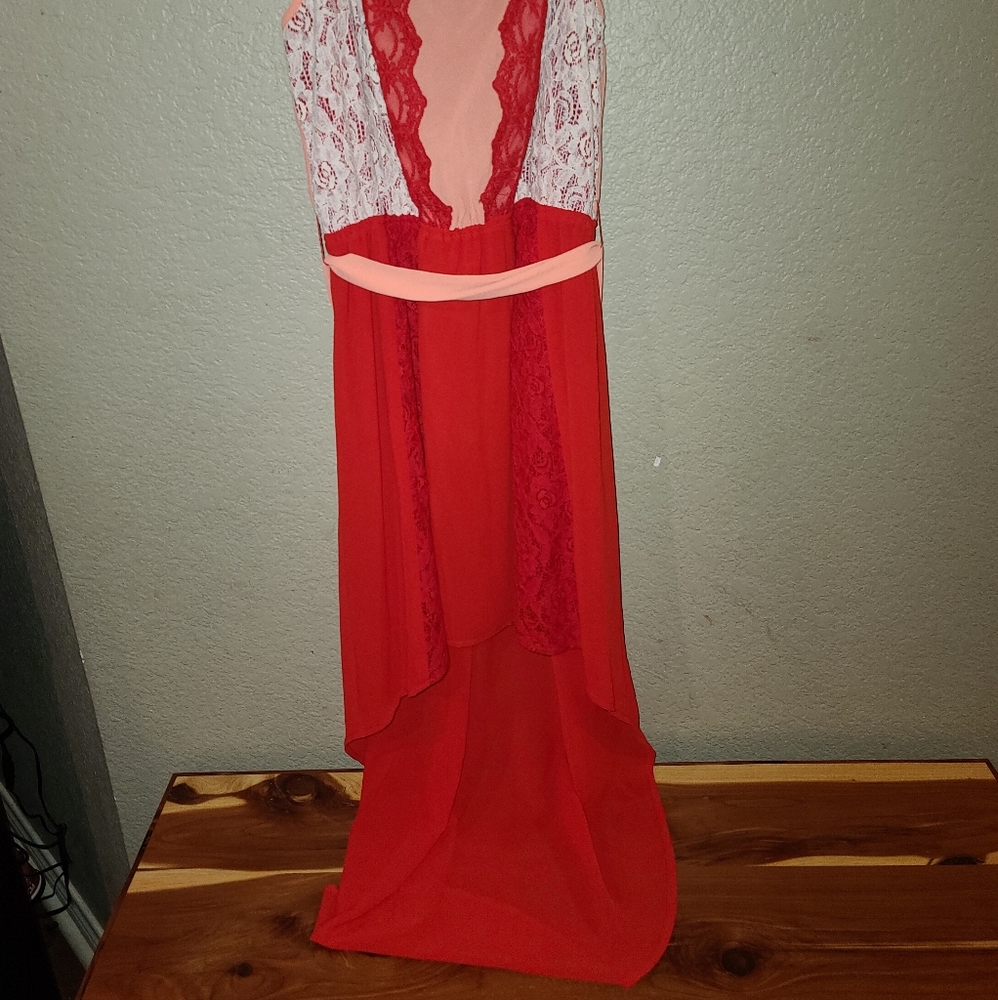 Dress - Picture 4 of 7